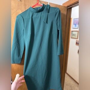 Marc New York size 6 forest green